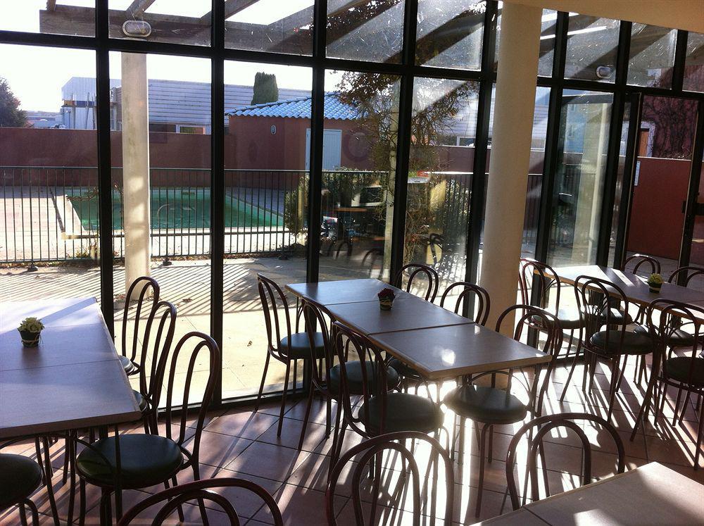 Kyriad Direct La Rochelle Aytre Exterior photo